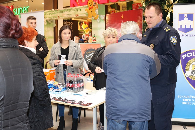 Slika /2018/NULA ZA DAR/NulaZaDarOS18_1.JPG